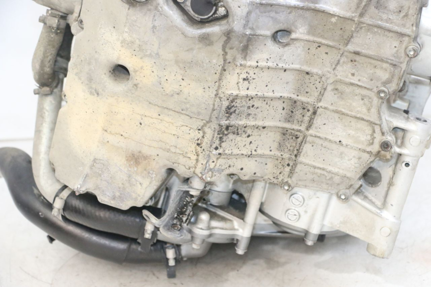 photo de MOTOR YAMAHA FJR ABS 1300 (2006 - 2012) - Otra perspectiva