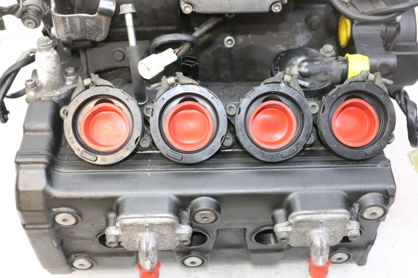 photo de MOTOR YAMAHA FZ6 FAZER S2 600 (2007 - 2011)