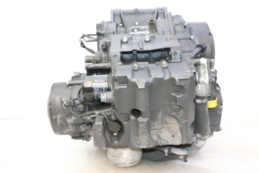 photo de MOTOR YAMAHA FZ6 FAZER S2 600 (2007 - 2011)