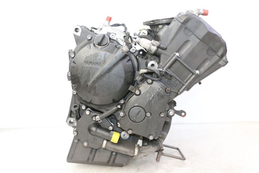 photo de MOTOR YAMAHA FZ6 FAZER S2 600 (2007 - 2011)