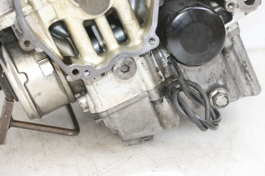 photo de MOTOR YAMAHA FZ6 N FAZER 600 (2004 - 2006)