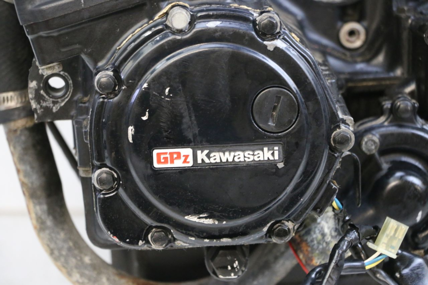 photo de MOTOR KAWASAKI GPZ RX 1000 (1986 - 1988) - Primer plano técnico