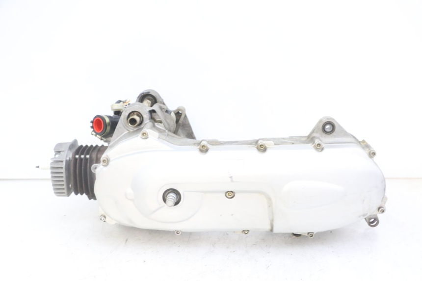 photo de MOTOR YAMAHA JOG R 50 (2004 - 2014)