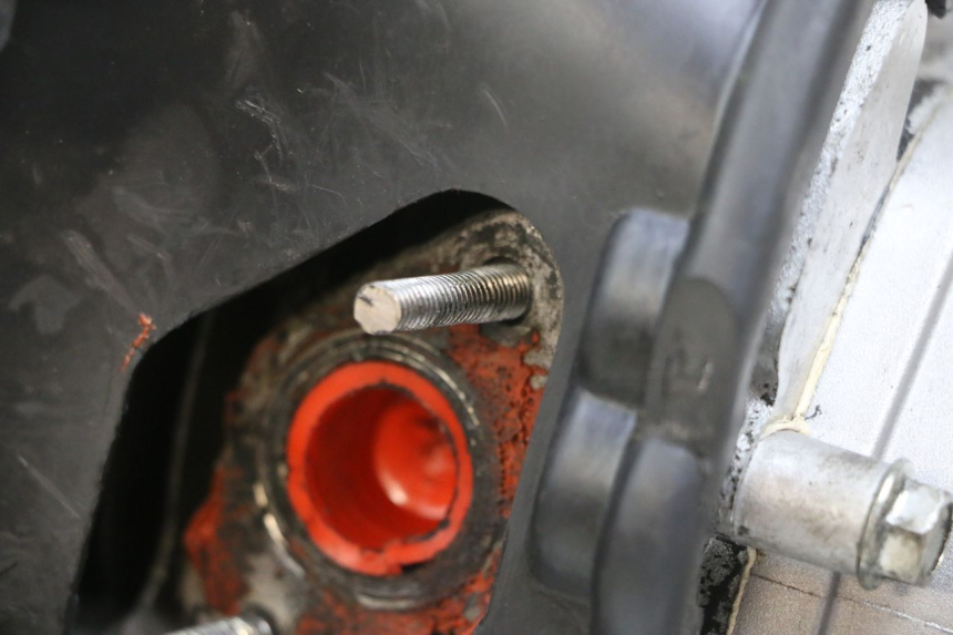 photo de MOTOR PEUGEOT KISBEE 4T 50 (2018 - 2022) - Zoom estado de uso