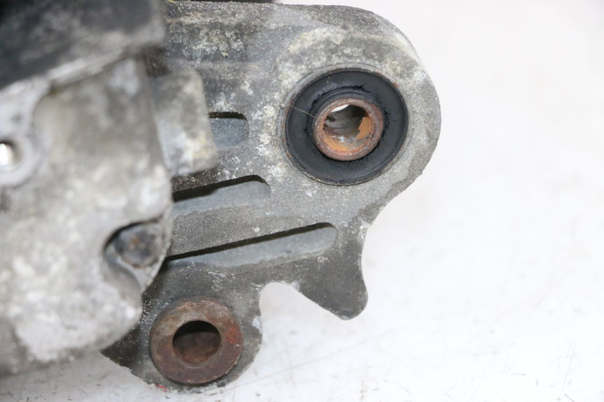 photo de MOTOR PEUGEOT KISBEE 4T 50 (2018 - 2022) - Otra vista del artículo