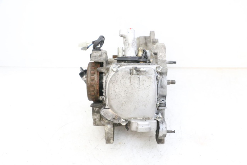 photo de MOTOR PEUGEOT KISBEE 4T 50 (2018 - 2022) - Inspección visual detallada