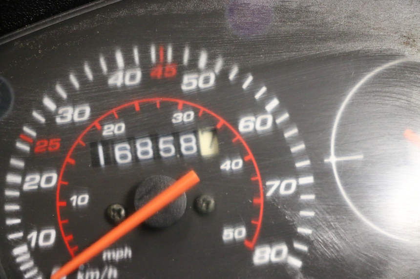 photo de MOTOR PEUGEOT KISBEE 4T 50 (2010 - 2017) - Otra perspectiva