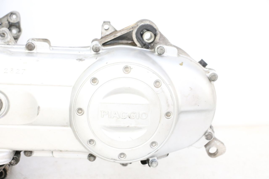 photo de MOTOR PIAGGIO LXV 4T 50 (2009 - 2013)