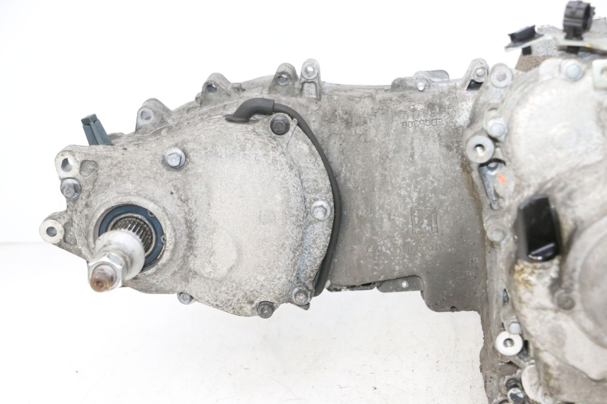 photo de MOTOR PIAGGIO MP3 HPE 300 (2019 - 2026) - Primer plano de alta resolución