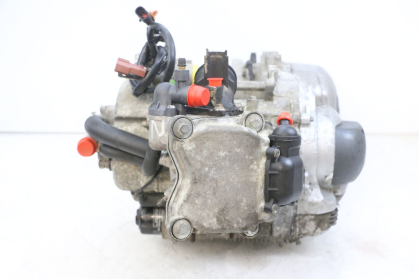 photo de MOTOR PIAGGIO MP3 RL 250 (2007 - 2010) - Enfoque en la estructura