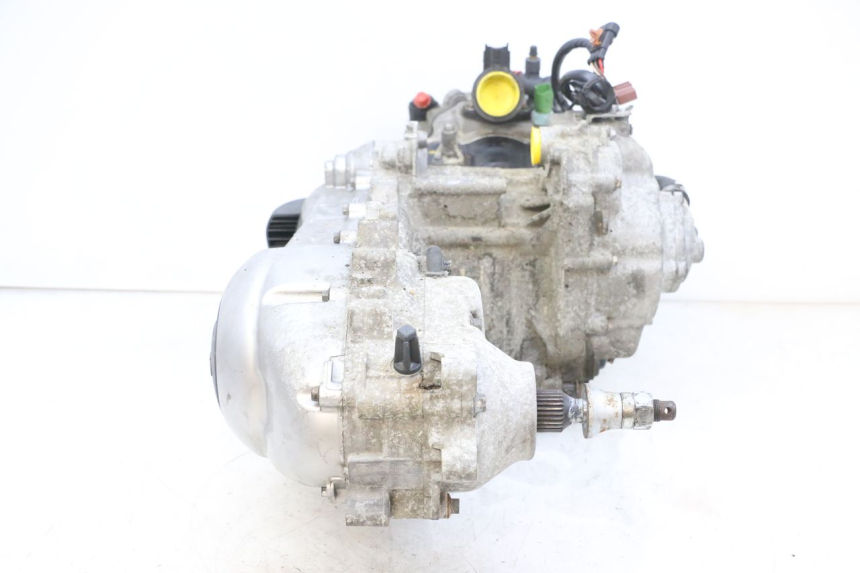 photo de MOTOR PIAGGIO MP3 RL 250 (2007 - 2010) - Detalles de los puntos de fijación