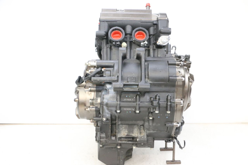 photo de MOTOR YAMAHA MT-07 MT07 ABS 700 (2018 - 2020) - Primer plano de alta resolución