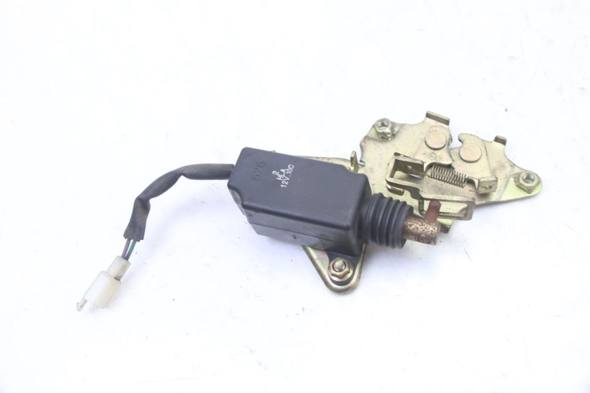 photo de CIERRE ASIENTO MOTOR SYM FIDDLE 2 S 125 (2012 - 2014)