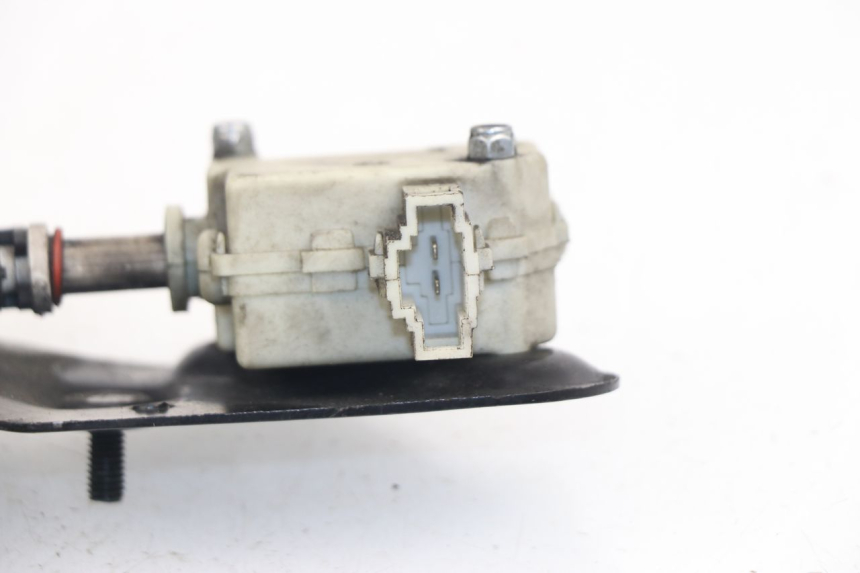 photo de MOTOR APERTURA BAÚL GILERA GP 800 (2007 - 2013)