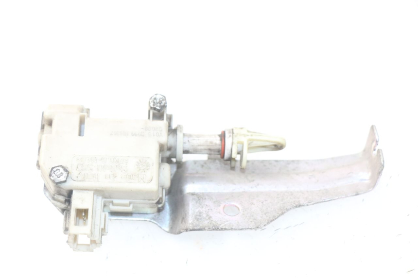 photo de MOTOR APERTURA BAÚL PIAGGIO LIBERTY IGET 4T 50 (2015 - 2020)