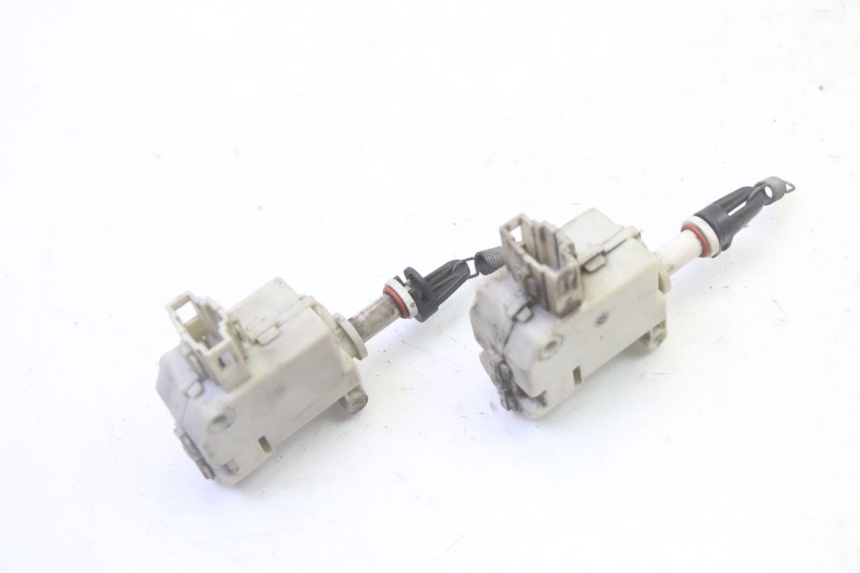 photo de MOTOR APERTURA BAÚL PIAGGIO MP3 LT 300 (2010 - 2016)