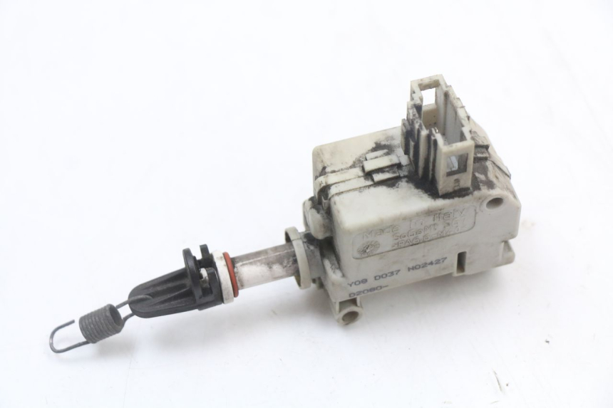photo de MOTOR APERTURA BAÚL PIAGGIO MP3 125 (2006 - 2014)