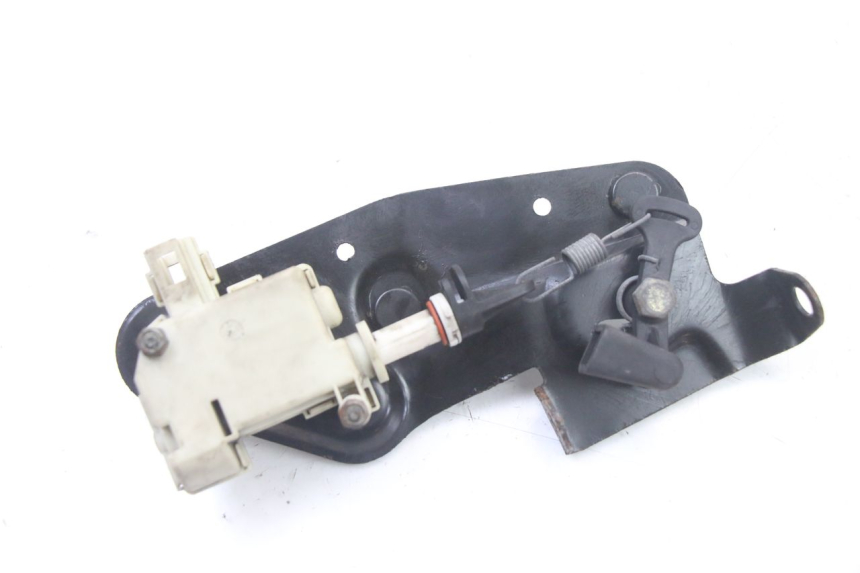 photo de MOTOR APERTURA BAÚL PIAGGIO VESPA GRANTURISMO 125 (2003 - 2007)