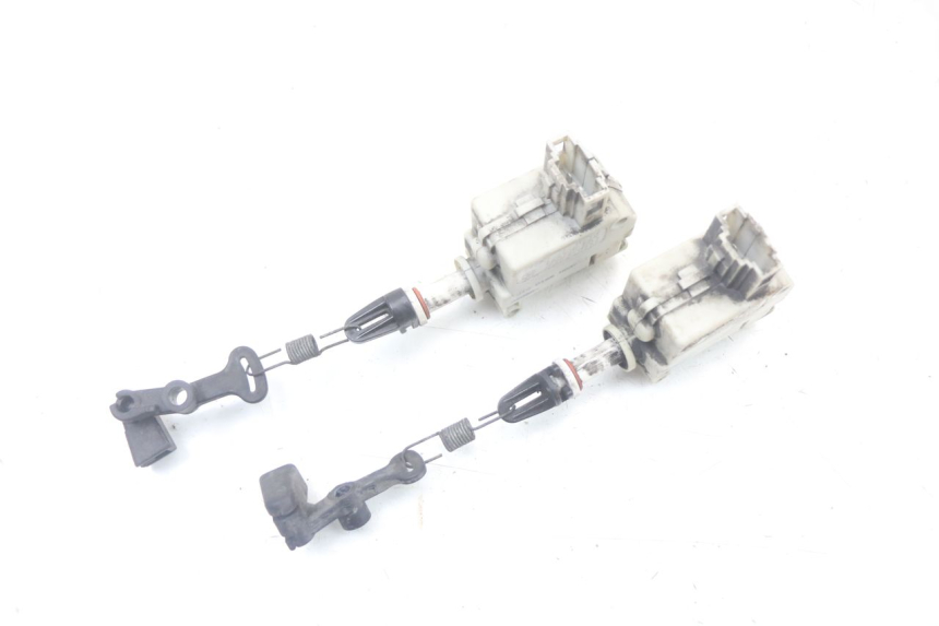 photo de CIERRE ASIENTO MOTOR PIAGGIO XEVO - X EVO 125 (2007 - 2016)