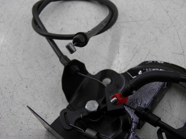 photo de CIERRE ASIENTO MOTOR PIAGGIO XEVO - X EVO 125 (2010 - 2015)
