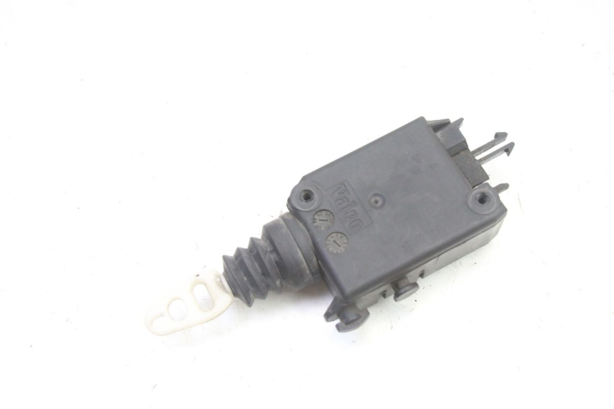 photo de CIERRE ASIENTO MOTOR PEUGEOT SATELIS 250 (2006 - 2012)