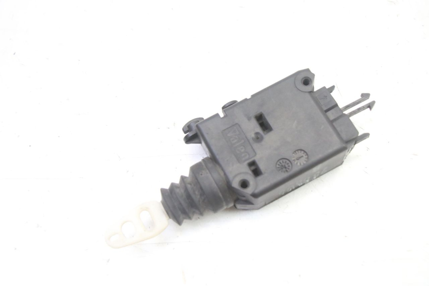 photo de CIERRE ASIENTO MOTOR PEUGEOT SATELIS 250 (2006 - 2012)