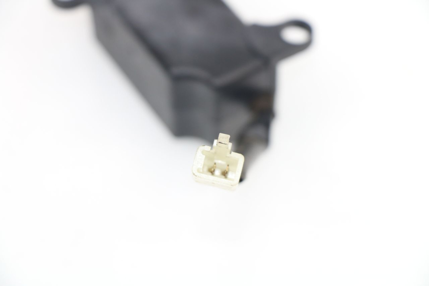 photo de MOTOR APERTURA BAÚL SYM FIDDLE 2 125 (2010 - 2013)