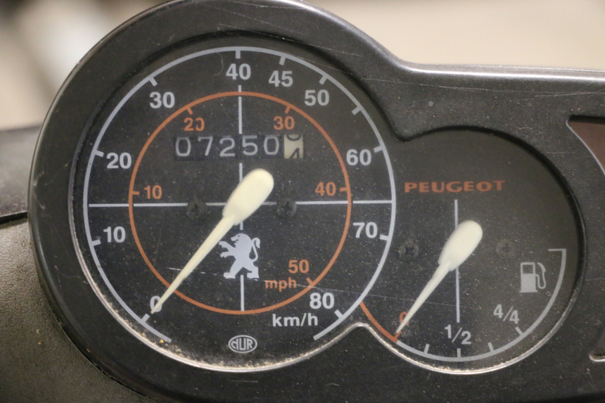 photo de MOTOR PEUGEOT TREKKER TKR 50 (2005 - 2014)