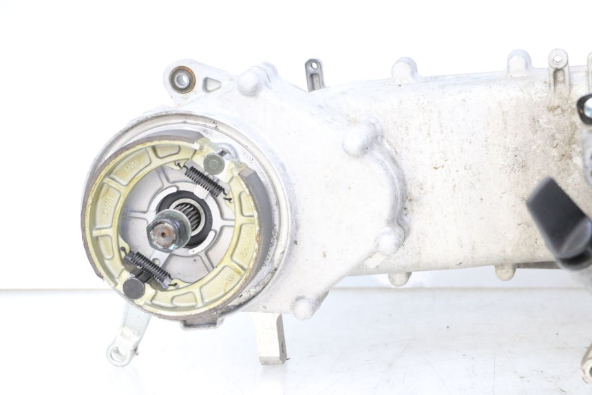 photo de MOTOR PEUGEOT TWEET 4T 50 (2023 - 2025)