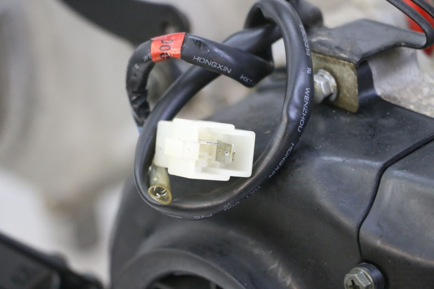 photo de MOTOR PEUGEOT TWEET 4T 50 (2014 - 2019)