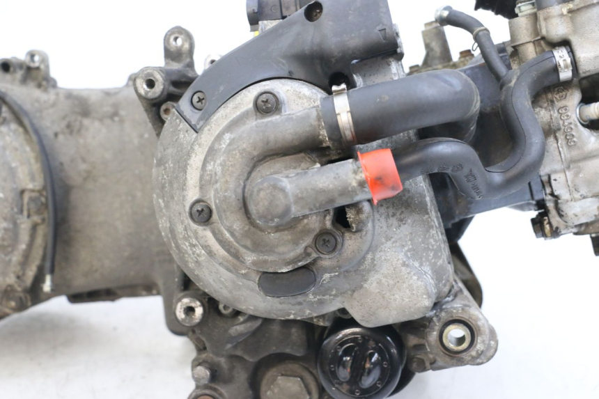 photo de MOTOR PIAGGIO MP3 125 (2006 - 2014)