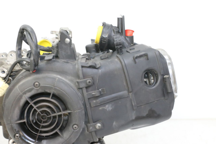 photo de MOTOR PIAGGIO VESPA LX IE 125 (2010 - 2012)