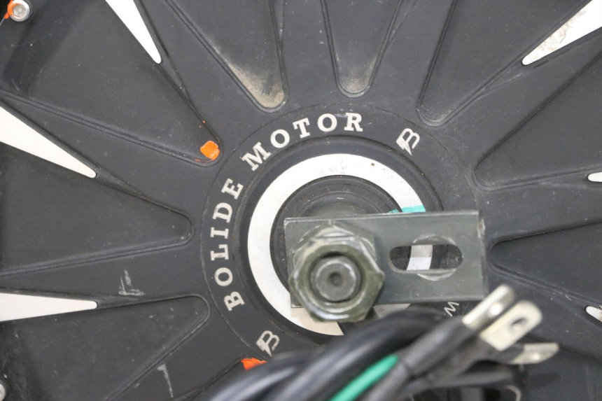 photo de MOTOR EFUN PUSA 1 - Otra vista del artículo