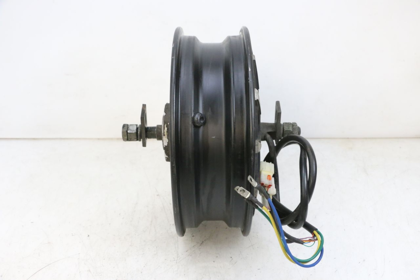 photo de MOTOR EFUN PUSA 1 - Detalle de la pieza