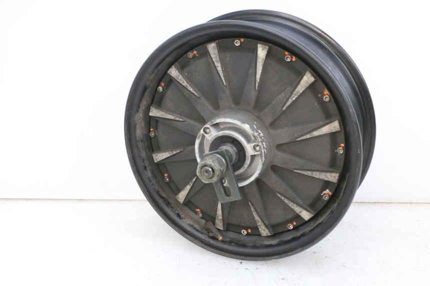 photo de MOTOR EFUN PUSA 1 - Recambio usado revisado