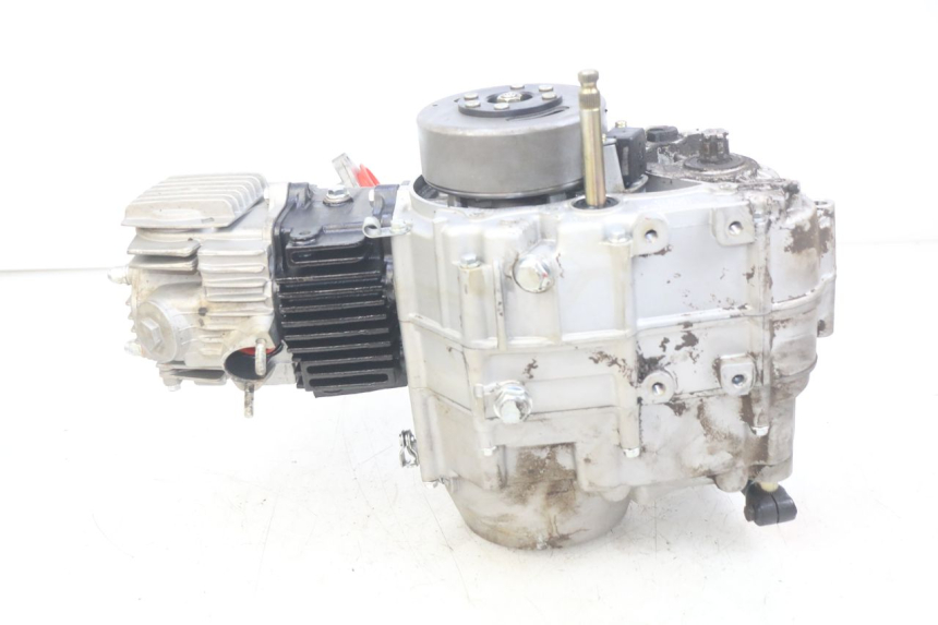 photo de MOTOR APOLLO RFZ 125