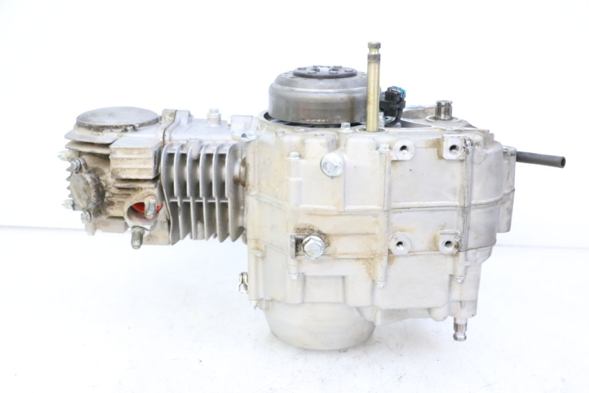 photo de MOTOR APOLLO RFZ 125