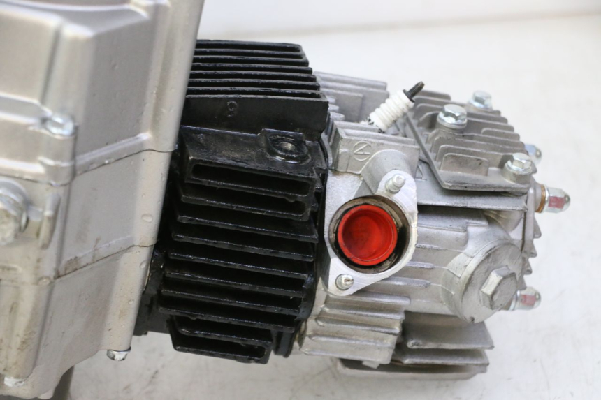 photo de MOTOR APOLLO RFZ 125