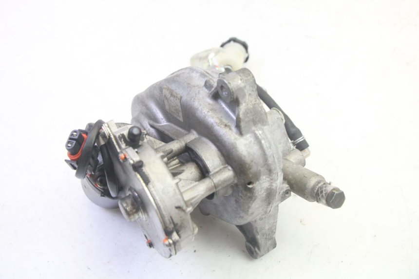 photo de MOTOR DE BLOQUEO DE RODILLO PIAGGIO MP3 LT 400 (2007 - 2012) - Estado de la superficie y material