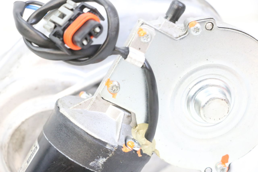 photo de MOTOR ROLL LOCK PIAGGIO MP3 500 (2014 - 2016)