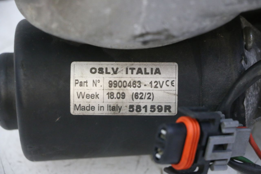 photo de MOTOR DE BLOQUEO DE RODILLO PIAGGIO MP3 RL 250 (2007 - 2010)