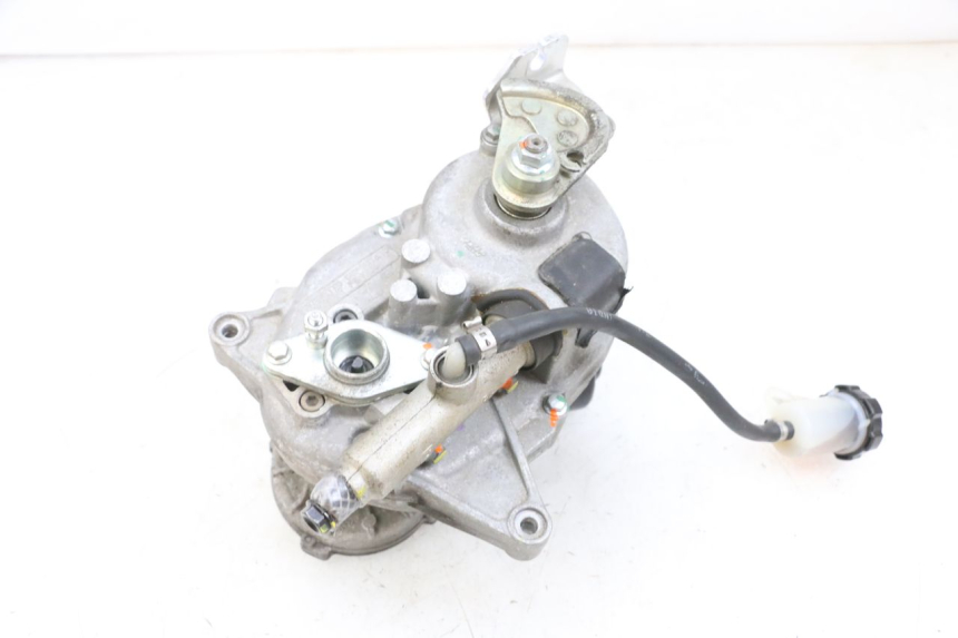 photo de MOTOR ROLL LOCK PIAGGIO MP3 500 (2016 - 2018) - Primer plano técnico