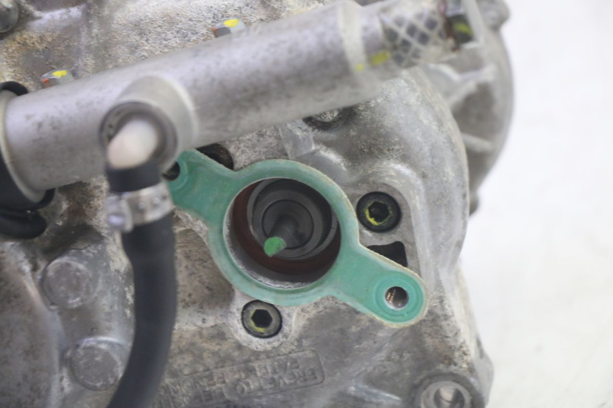 photo de MOTOR DE BLOQUEO DE RODILLO PIAGGIO MP3 RL 250 (2007 - 2010) - Detalle de la pieza