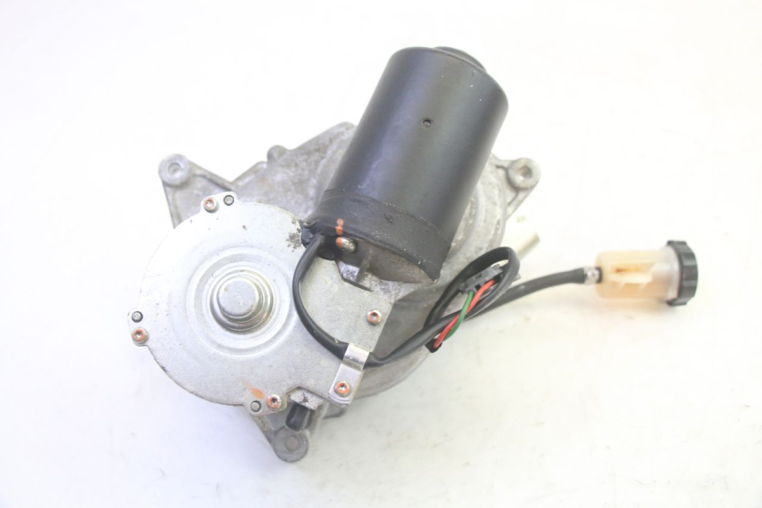 photo de MOTOR DE BLOQUEO DE RODILLO PIAGGIO MP3 RL 250 (2007 - 2010) - Estado de la superficie y material
