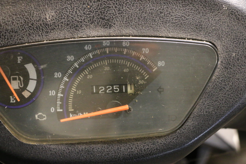 photo de MOTOR TNT MOTOR ROMA 10' 4T 50 (2019 - 2022) - Zoom estado de uso