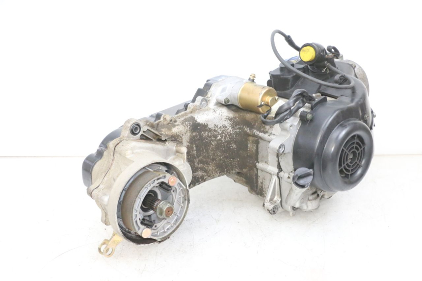 photo de MOTOR TNT MOTOR ROMA 10' 4T 50 (2019 - 2022) - Otra perspectiva