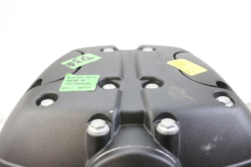 photo de MOTOR ROYAL ENFIELD SCRAM 411 (2022 - 2024)