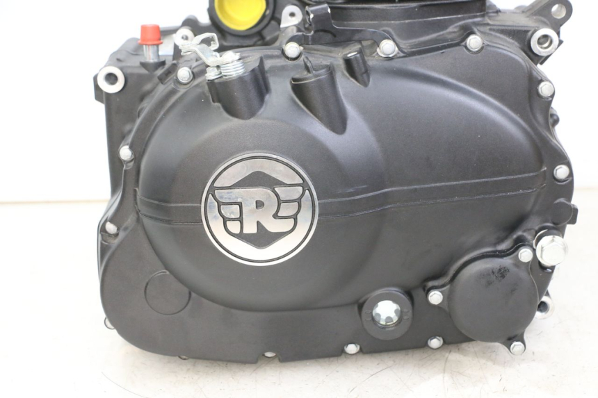 photo de MOTOR ROYAL ENFIELD SCRAM 411 (2022 - 2024)