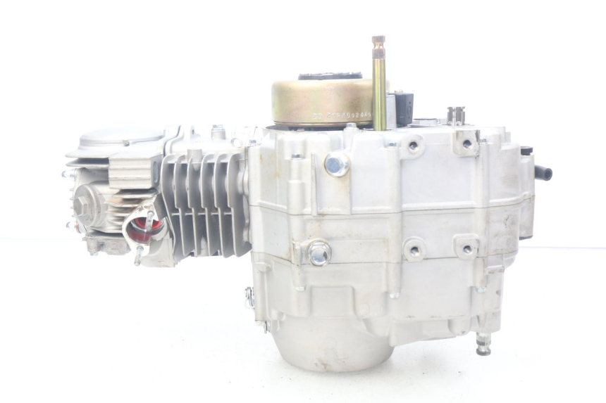 photo de MOTOR APOLLO RXF 125
