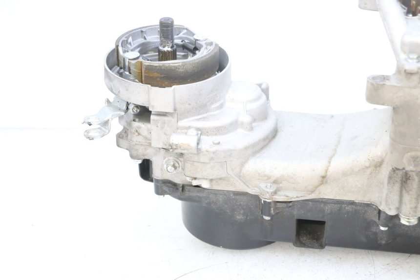 photo de MOTOR JM MOTORS SANTANA EVO 50 (2024 - 2026) - Primer plano técnico